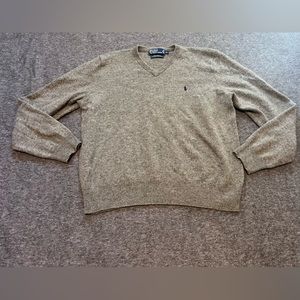 Polo By Ralph Lauren Size XL 100% Lambs Wool V Neck Sweater Grey
